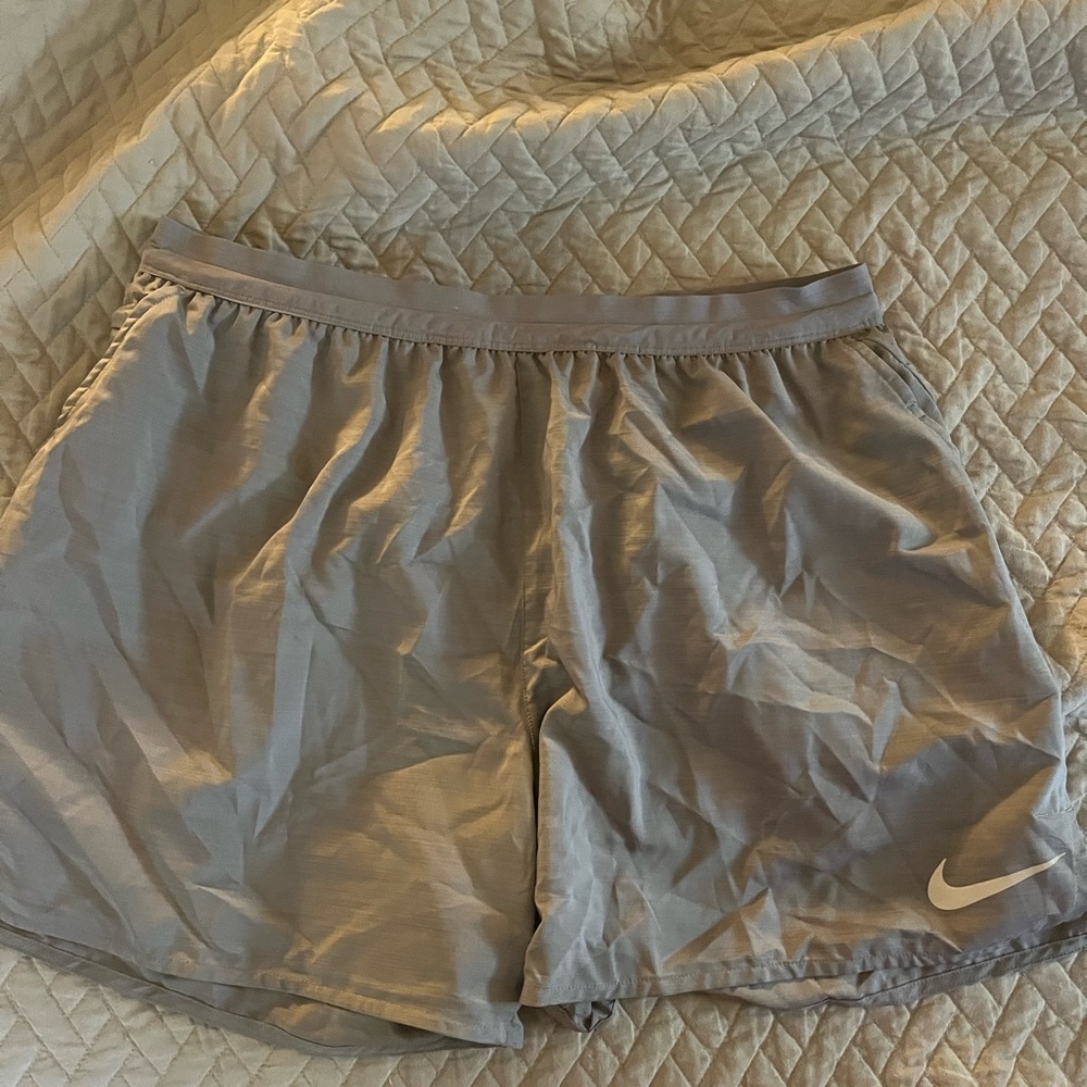 Men’s Nike Running Shorts 5”